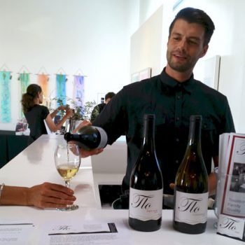 Serving-up-Tlo-wines-at-DAX-gallery-BIA.2